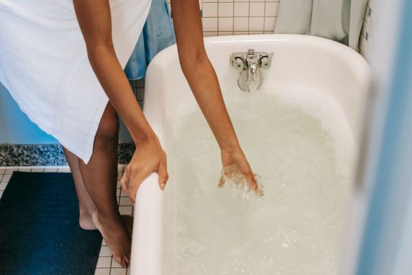 Bain dérivatif : une méthode naturelle pour revitaliser votre corps